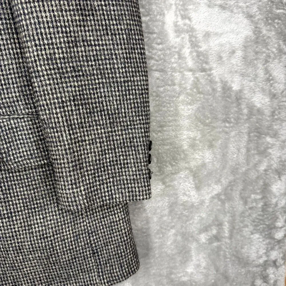 Vtg Harris Tweed Blazer Mens 42R Gray Scottish Virgin Wool Hand Woven The Bay